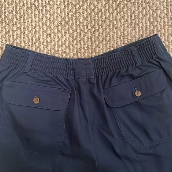 TOWNCRAFT Men's Pleated Front Bermuda Shorts | Waist Size 36 | Blue | Chino - Picture 5 of 9